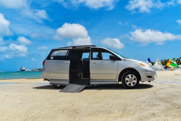 accessible-regular-van-beach-location